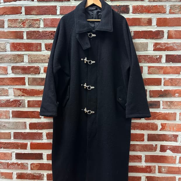 (OS)낫컨벤셔널 스틸버클 오버핏 발마칸 코트