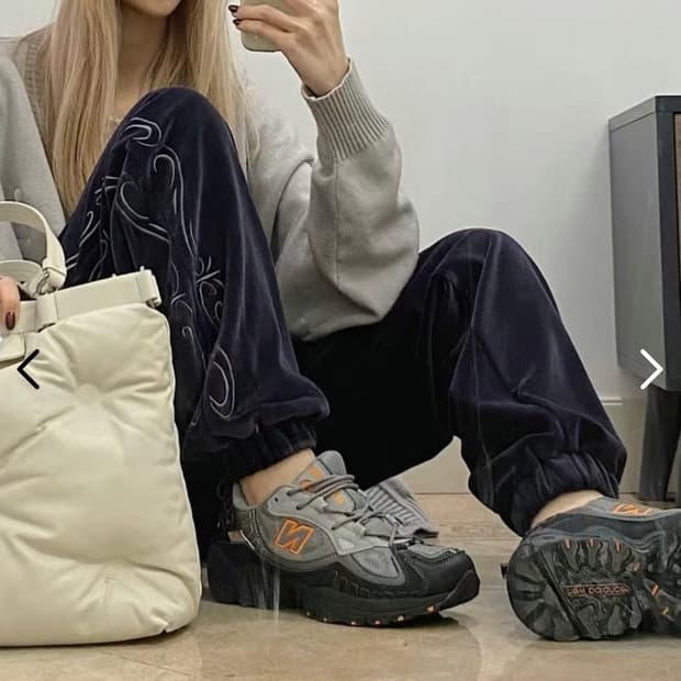 뉴발란스 574 그레이 오렌지 270