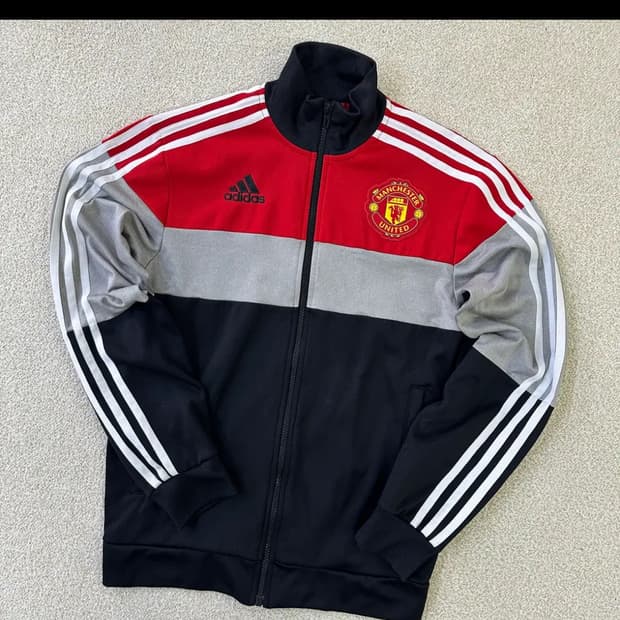 아디다스 맨유 트랙탑 90 사이즈