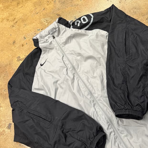 [정품/2XL] 나이키 바람막이 블랙 실버 b17