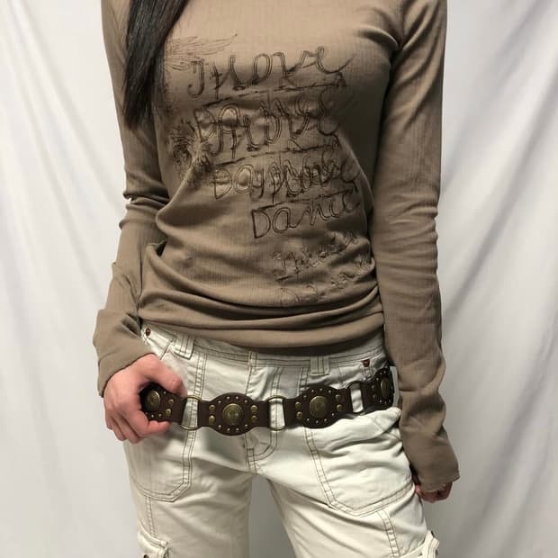 빈티지 카키브라운 펑크 티셔츠