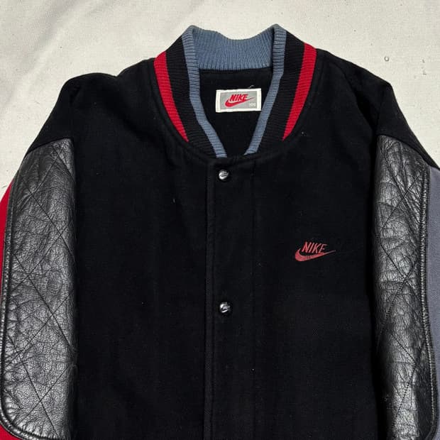 100 나이키 90s 울 바시티 자켓