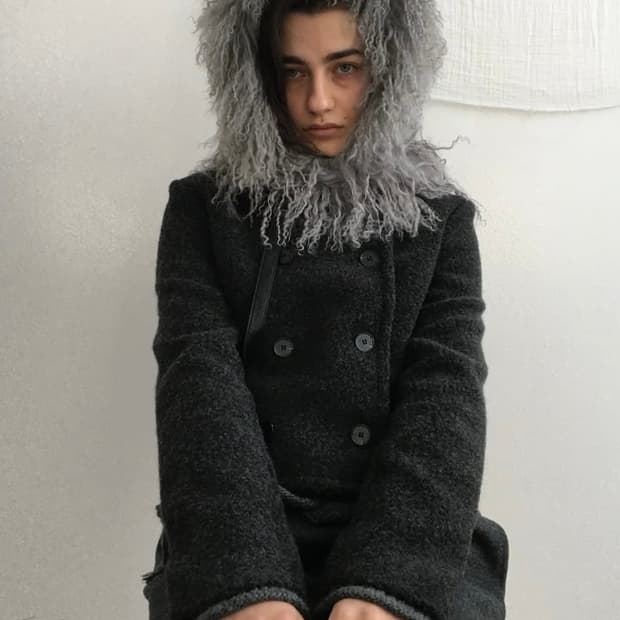 텍스쳐서울 숏코트 블랙