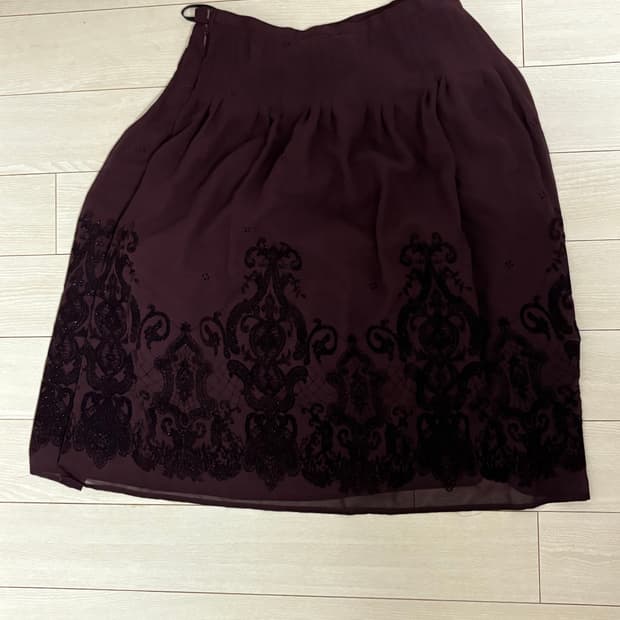 레이스 자카드 스커트