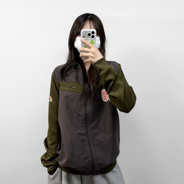 아디다스 빈티지 올드스쿨 트랙탑 져지 카키 브라운