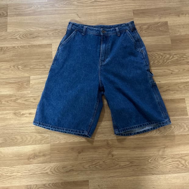 맥우드건 버뮤다 팬츠