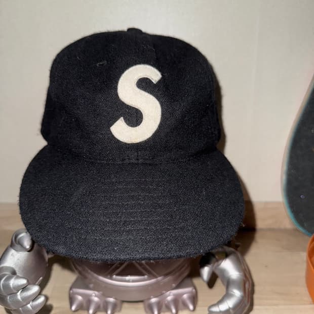슈프림 이벳필드 supreme X ebbets field 볼캡