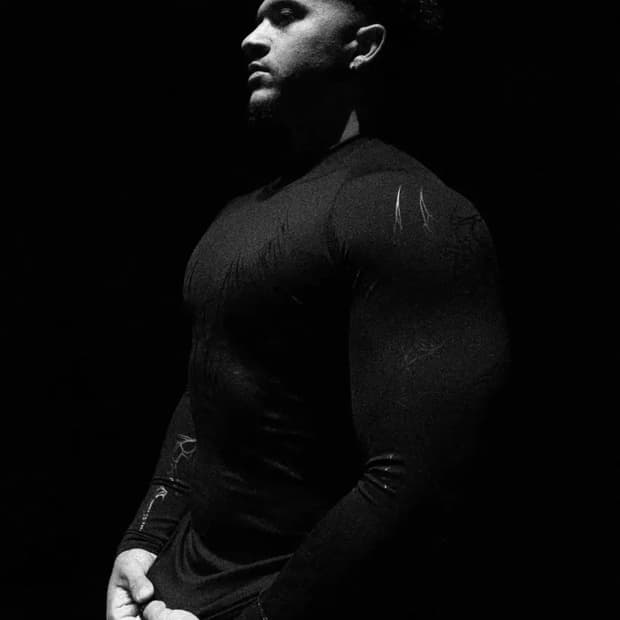 Breathedivinity 롱슬리브 티셔츠