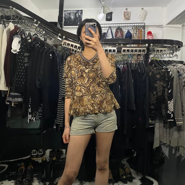 Calabaza 오리엔탈 프릴 롱슬리브