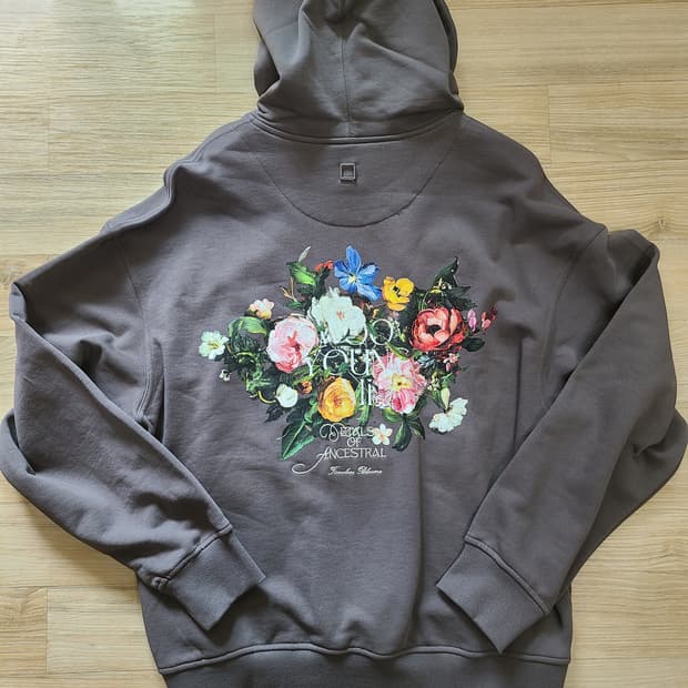 [정품/새상품] 우영미 플라워 백로고 후드티셔츠