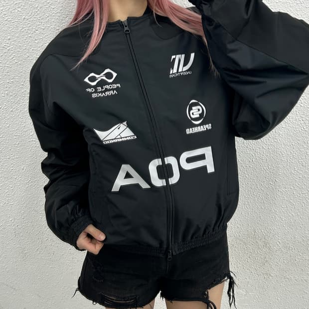 23 fw 언더마이카 프린팅 블랙 POA 레이서 점퍼