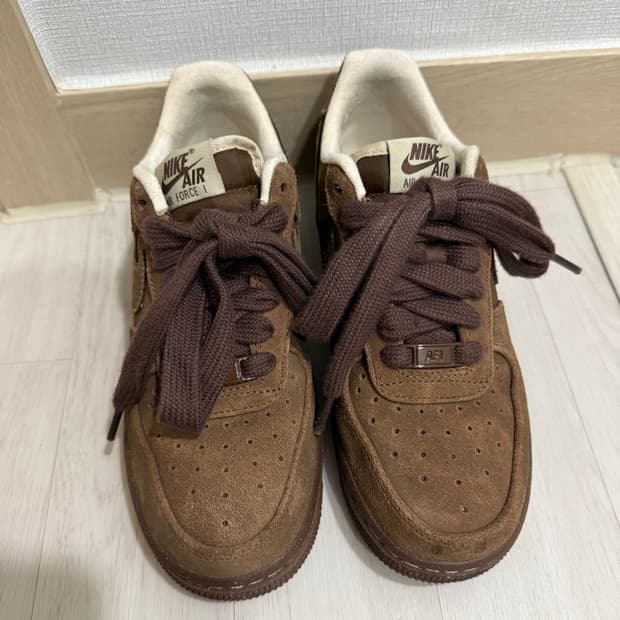 나이키 에어포스 235 카카오 와우 초코포스