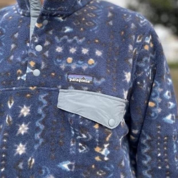 파타고니아 신칠라 패턴 스냅티 L