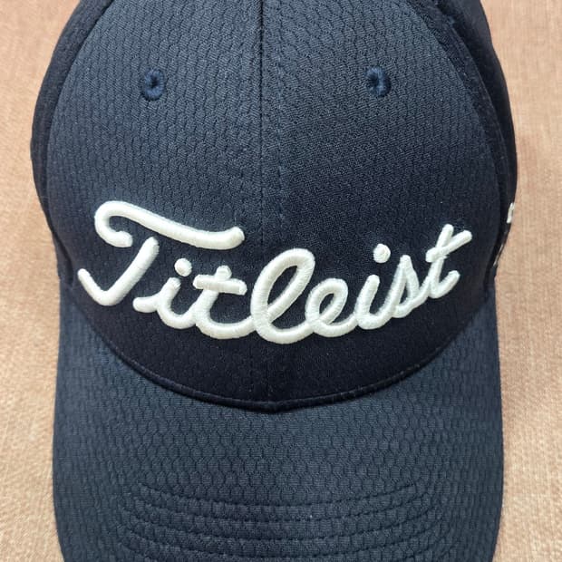 [정품] 타이틀리스트(Titleist) 입체 자수 골프 볼캡 (네이비)