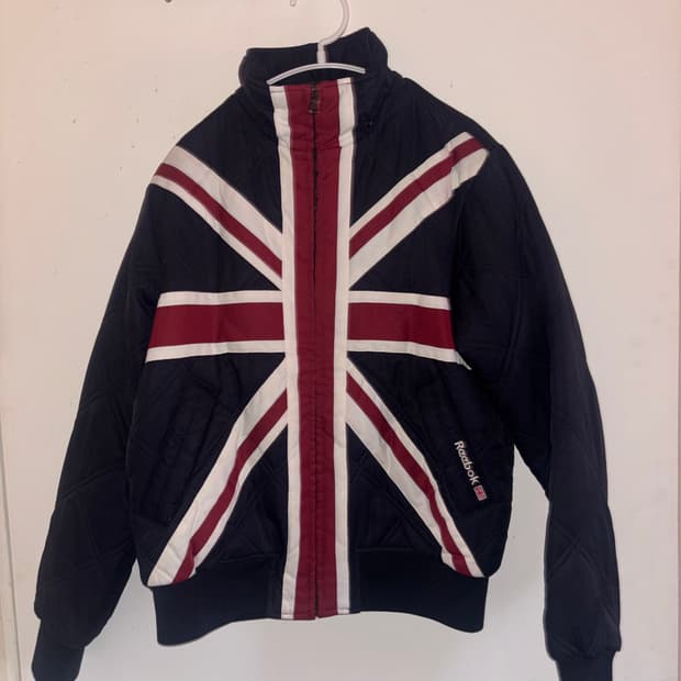 리복 유니온잭 퀼팅 봄버 자켓