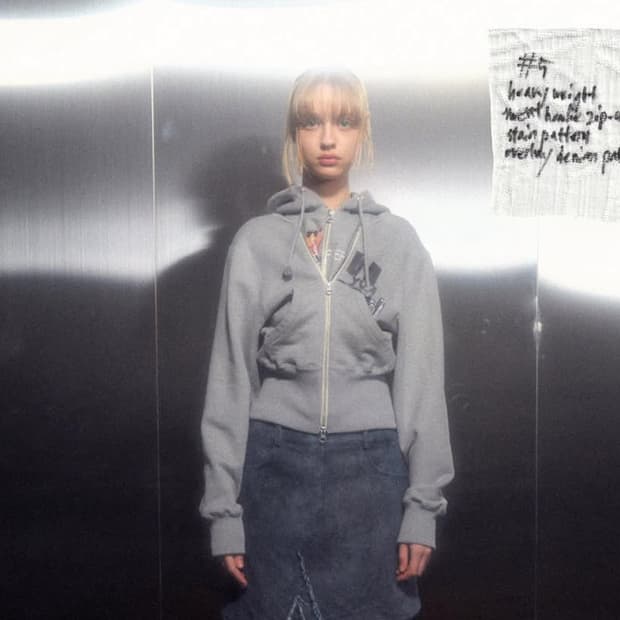 로레일즈 후드집업