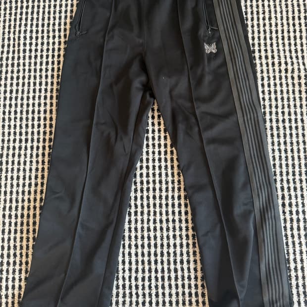 니들스 트랙팬츠