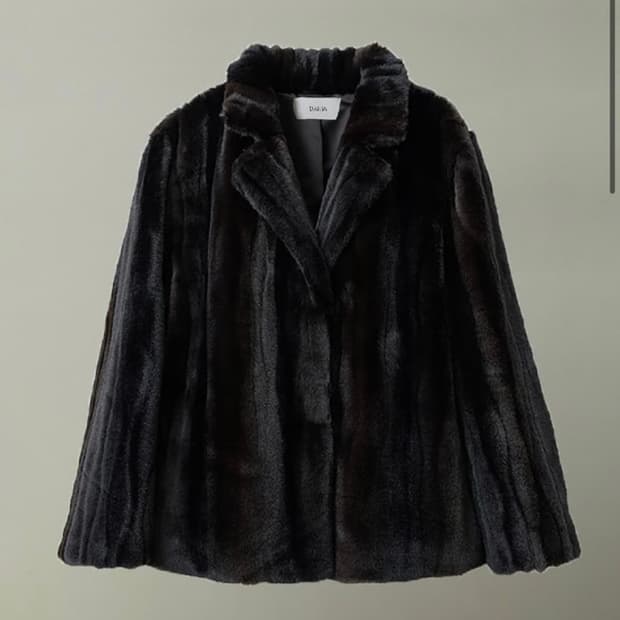 샵다리아 Shopdaria tilda fur jacket