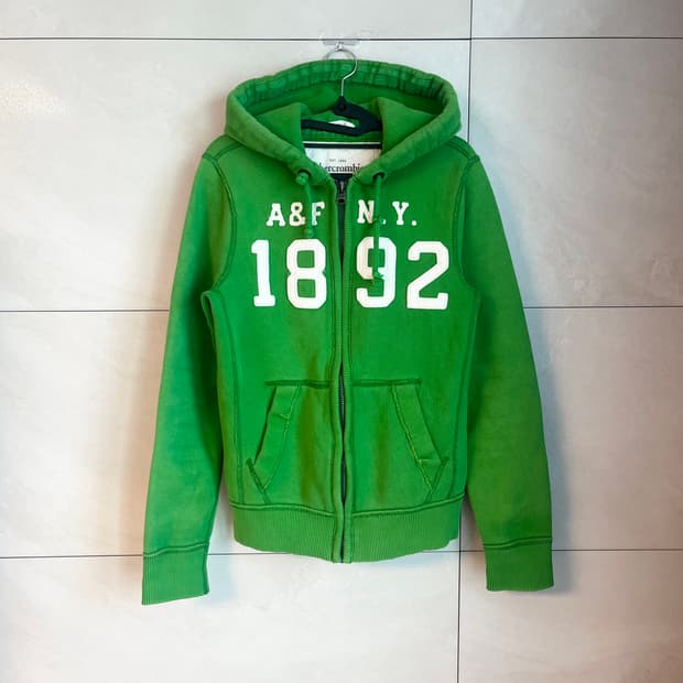 아베크롬비 뉴욕 스펠로고 대장 말차 후드집업 [S]