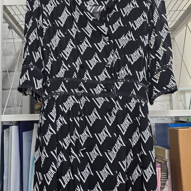 럭키슈에뜨 미니원피스 55~슬림66 럭키 프린트 반팔원피스 WM49