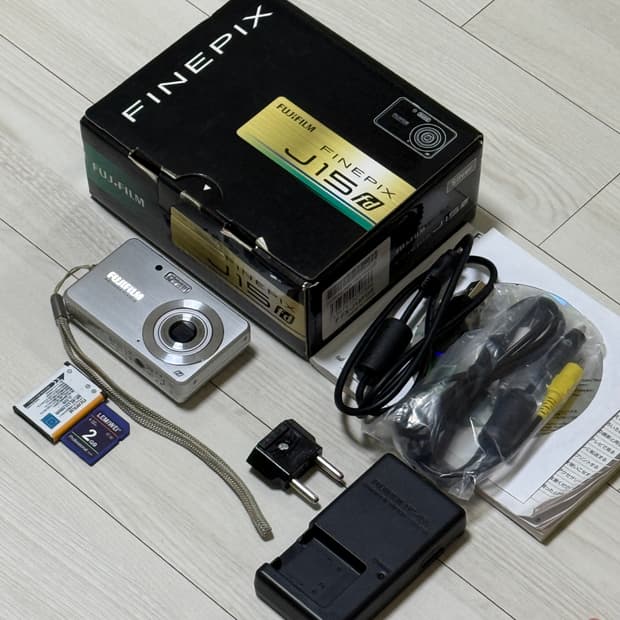 풀박/슬기디카) 후지필름 파인픽스 J15 빈티지 디카 디지털카메라 실버