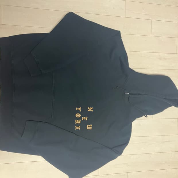 칸예웨스트 라이프오브파블로 머천다이즈 네이비 L