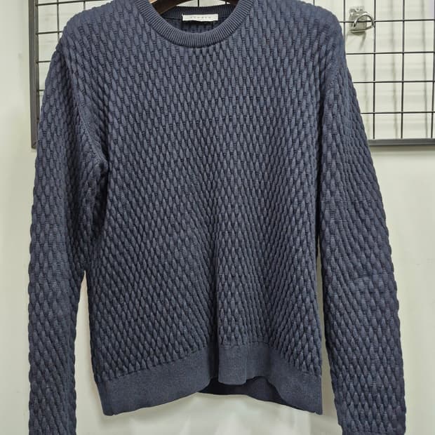 90-95M 산드로 네이비 니트 스웨터.