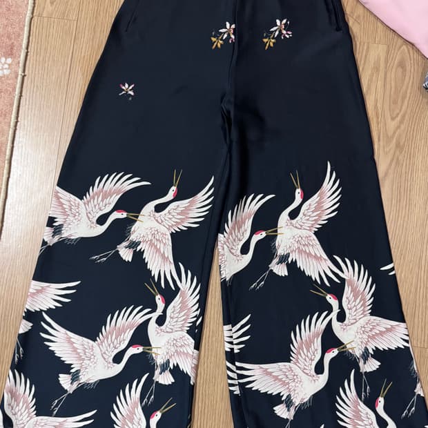 일본자라 학 그림 블랙 슬랙스