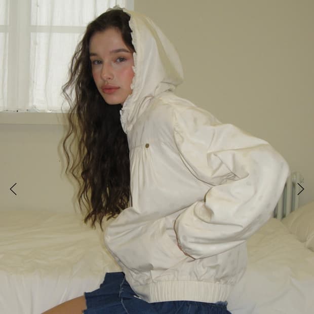 론론 도트 후드 바람막이F