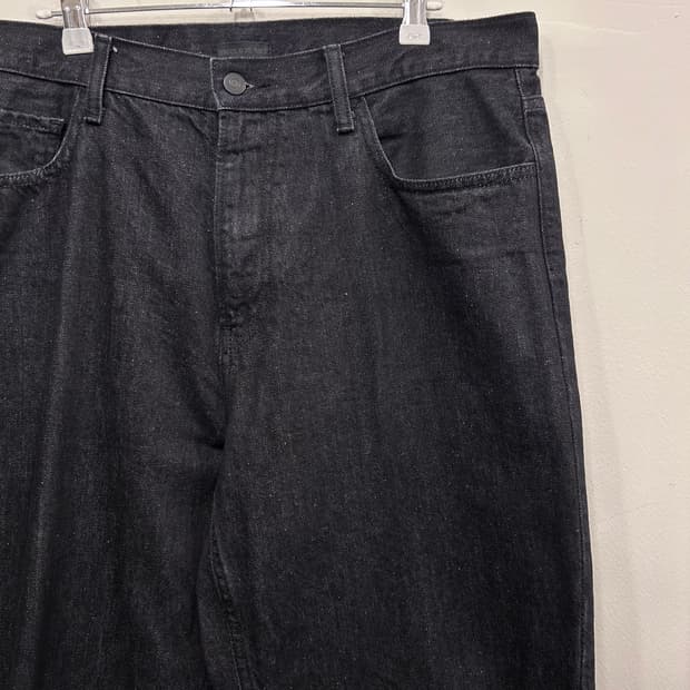 유니클로 샐비지 흑청 와이드핏 데님팬츠