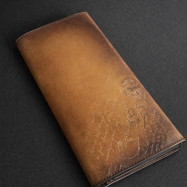 벨루티 스크리토 베네치아 레더 장지갑