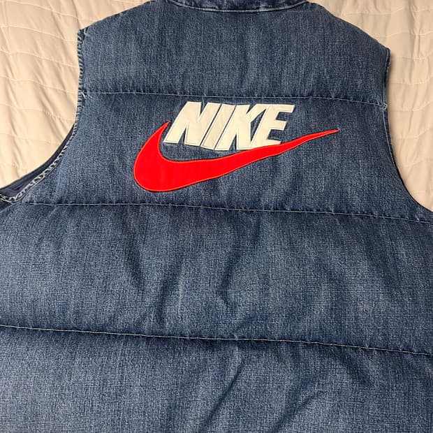 슈프림 나이키 퍼퍼베스트