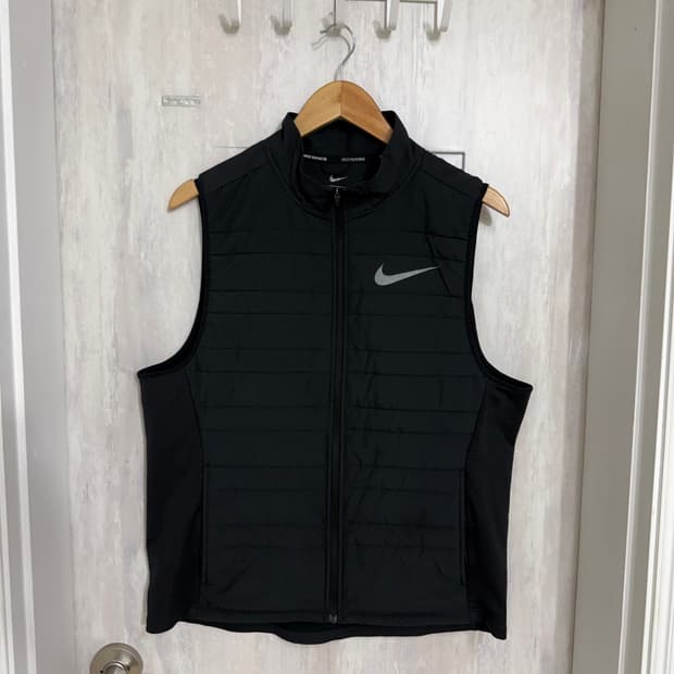 남성 100 / 나이키 에센셜 경량 조끼 베스트