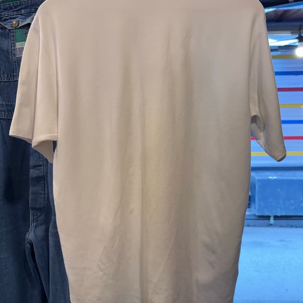 아크네 스튜디오 화이트 넥로고 반팔 티셔츠