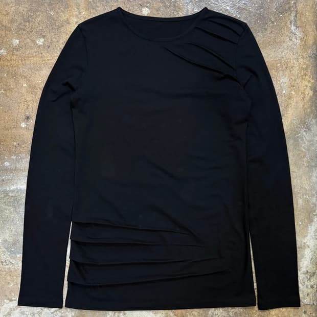 오블리크 롱 슬리브