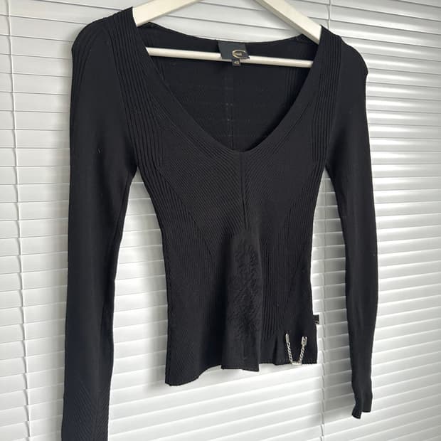 저스트 카발리 2000s 블랙 체인 슬리브 니트