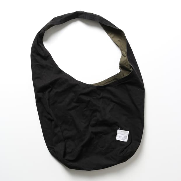 언더커버 리버시블 토트백