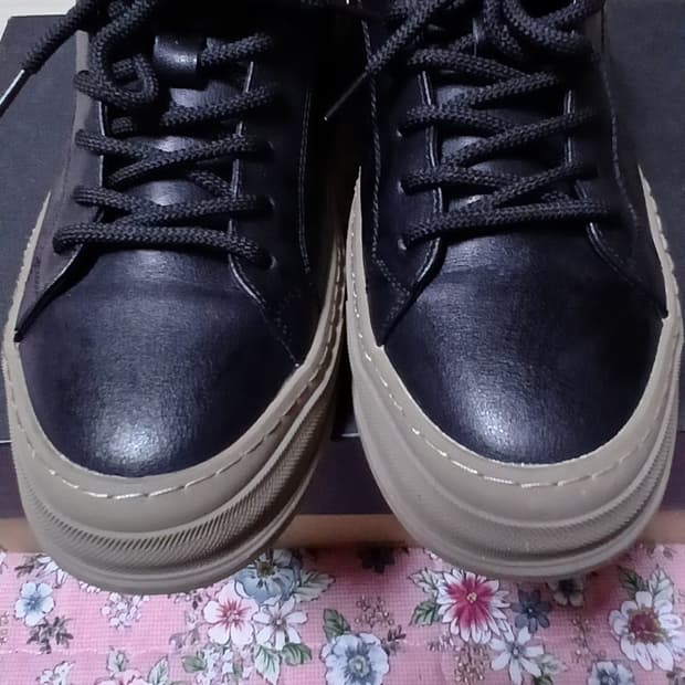 인디안 가죽 스니커즈(280mm) 