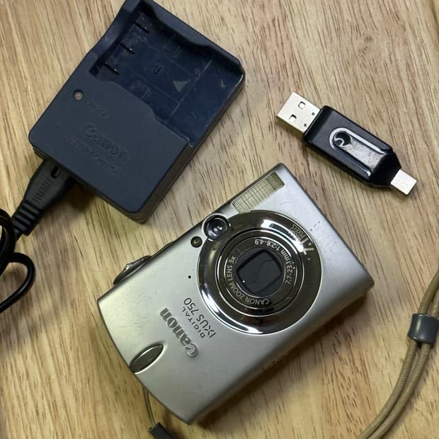 캐논 ixus 750 아일릿 원희 디카 canon 익서스 750