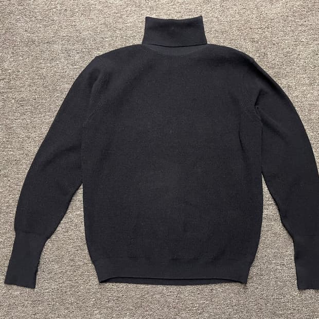 [100] 유니클로 U 터틀넥니트 블랙 L 