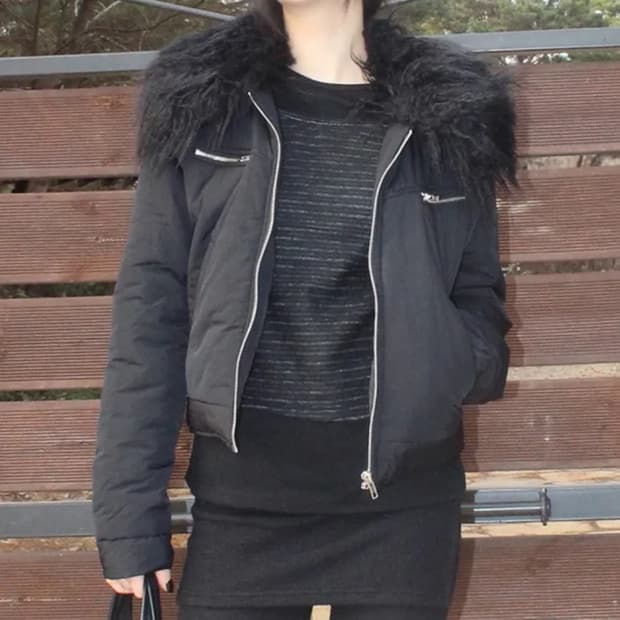 젤레나 카라스 퍼 숏패딩 점퍼