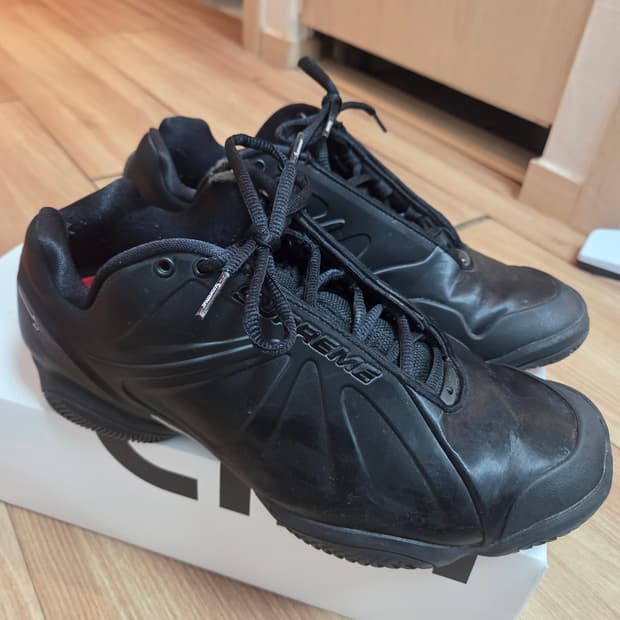 나이키X슈프림 에어줌 코트포짓