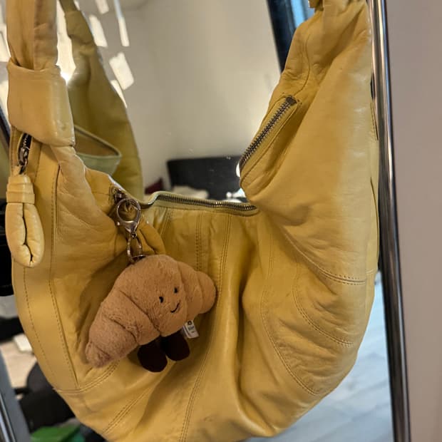 르메르 라지 크루아상 백 커스타드 