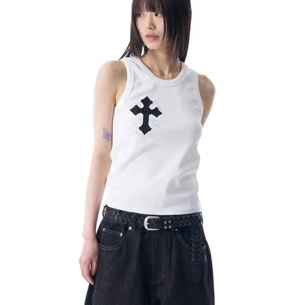 아캄 CROS2 Sleeveless (White)