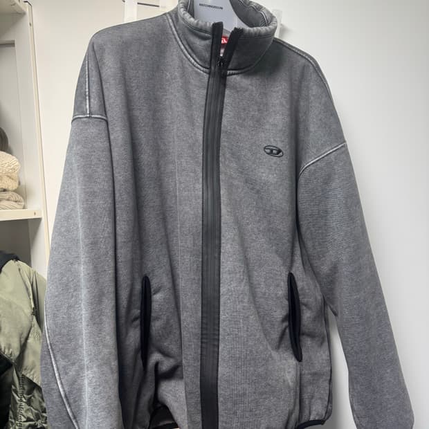 디젤 자켓 S-baty-new 플리스 L 사이즈