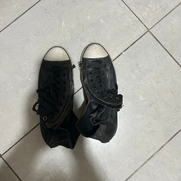 존바바토스 컨버스 스니커즈 (270)