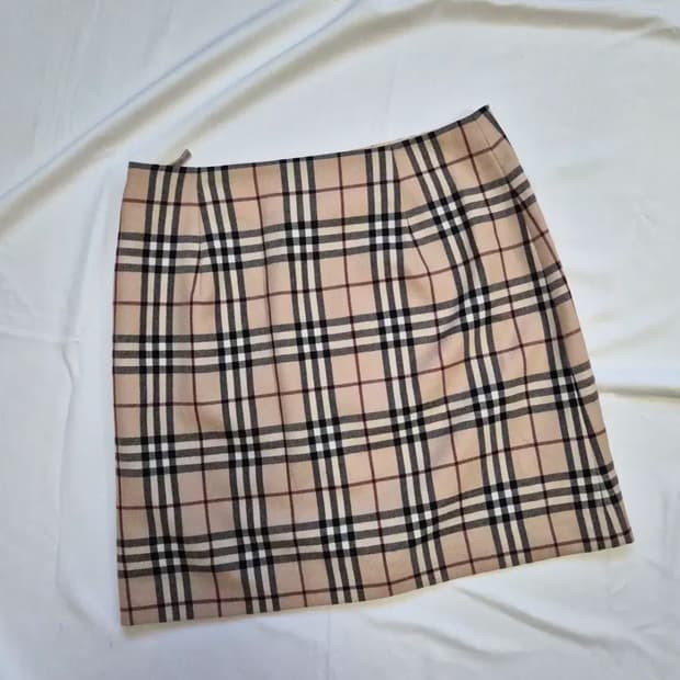 burberry 버버리 미니 스커트