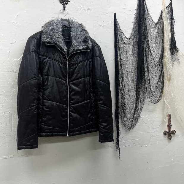 Spinash vkei trimming fur jacket