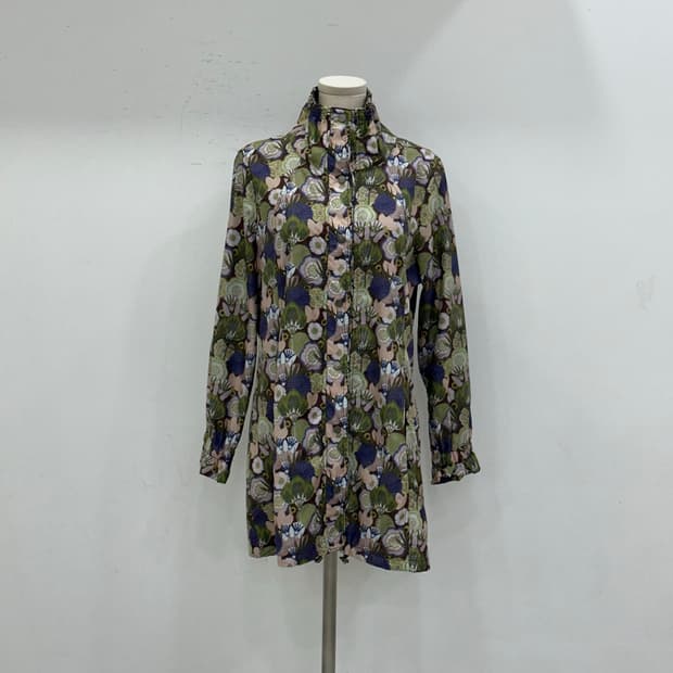 오일릴리 간절기 바람막이