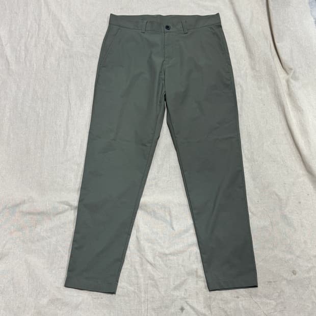 룰루레몬 나일론 카키 팬츠 34